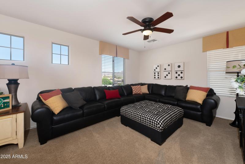 18375-E-San-Ignaciao-Ct-38