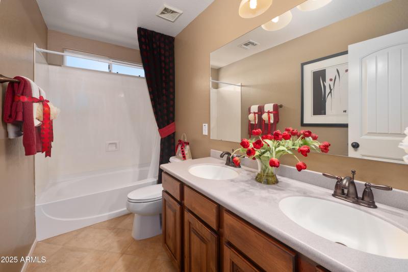 18375-E-San-Ignaciao-Ct-47