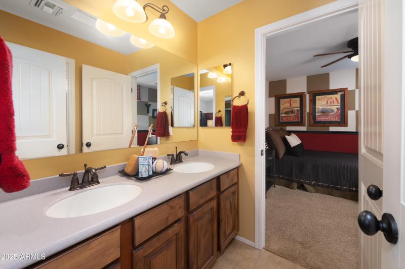 18375-E-San-Ignaciao-Ct-50