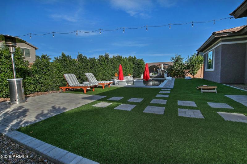 19134 Walnut Ct Pool