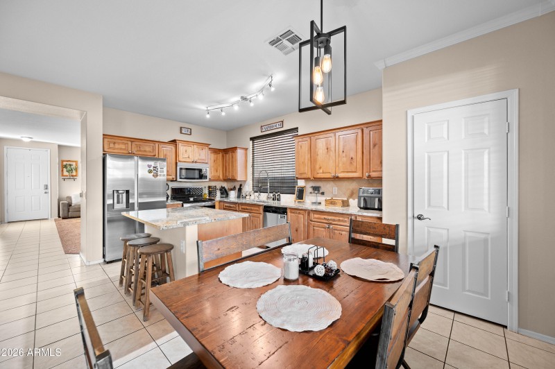 11542 W Bermuda Dr Avondale AZ 85392-36