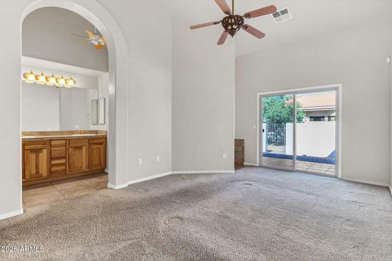 8786 E Sandtrap Ct-29