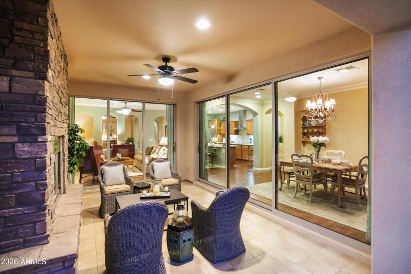 IDEAL FOR ENTERTAINING