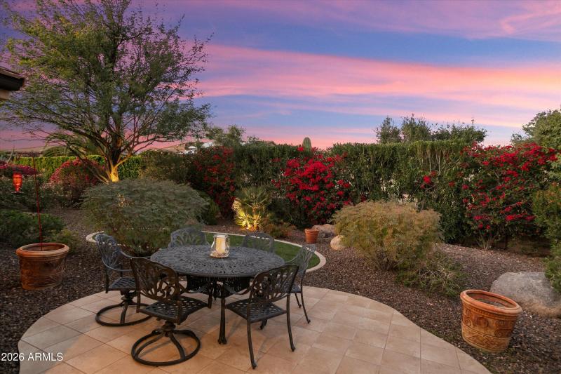 ALRESCO DINING ON EXTENDED PATIO