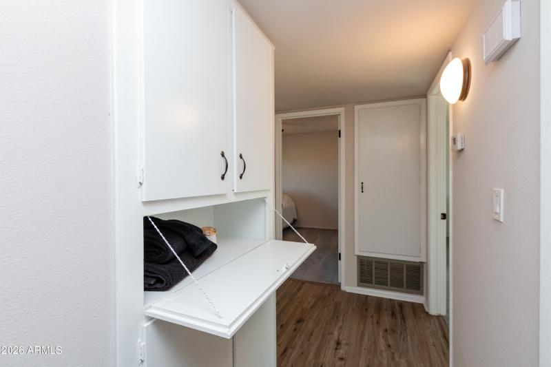 10310 W Bayside Rd-12