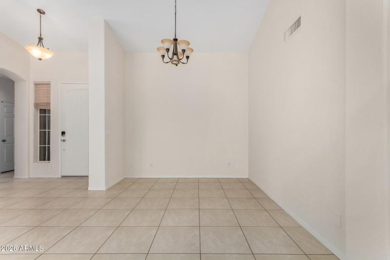 Flex Room - Living/Dining/Office/Den