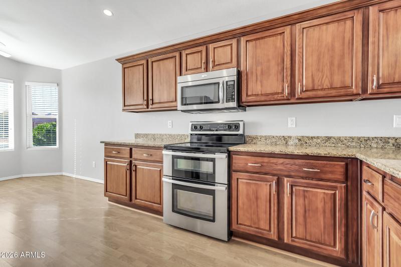 1482 E Torrey Pines Ln-11_(2048)