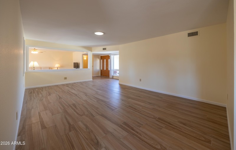 Spacious living room