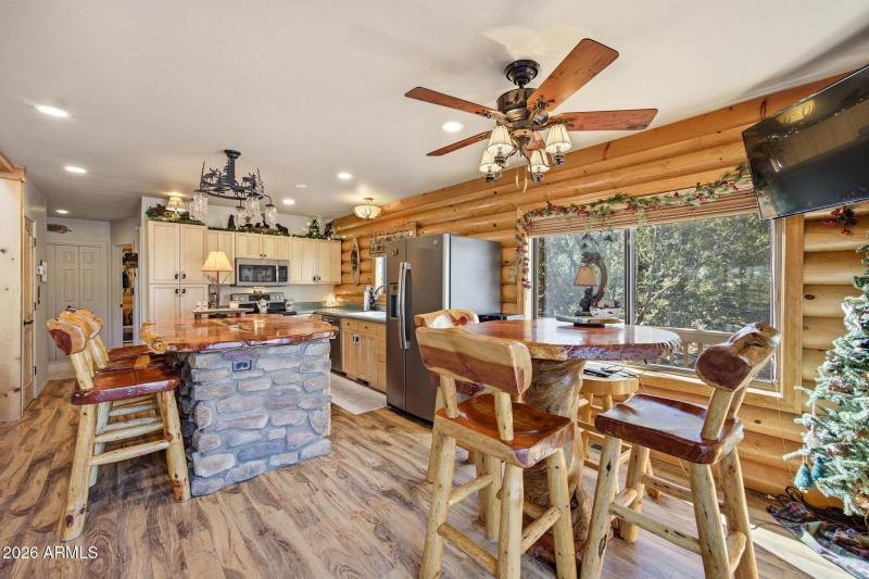 1583GreentreeCir-HeberOvergaard-AZ-11