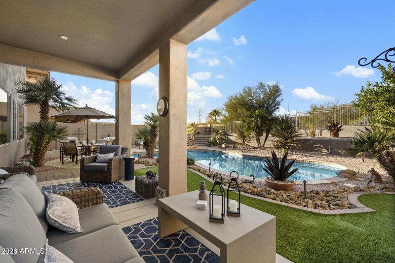 Covered sitting area