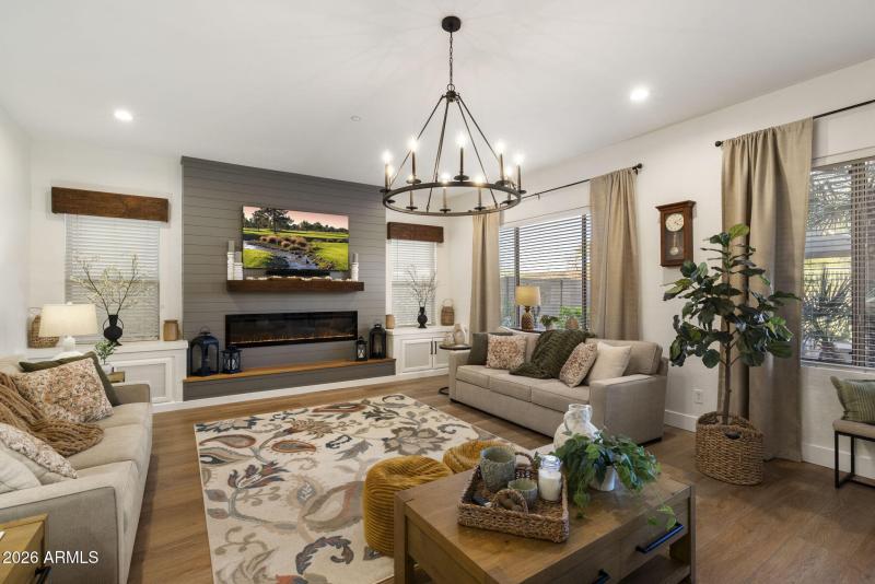 Entertainment center