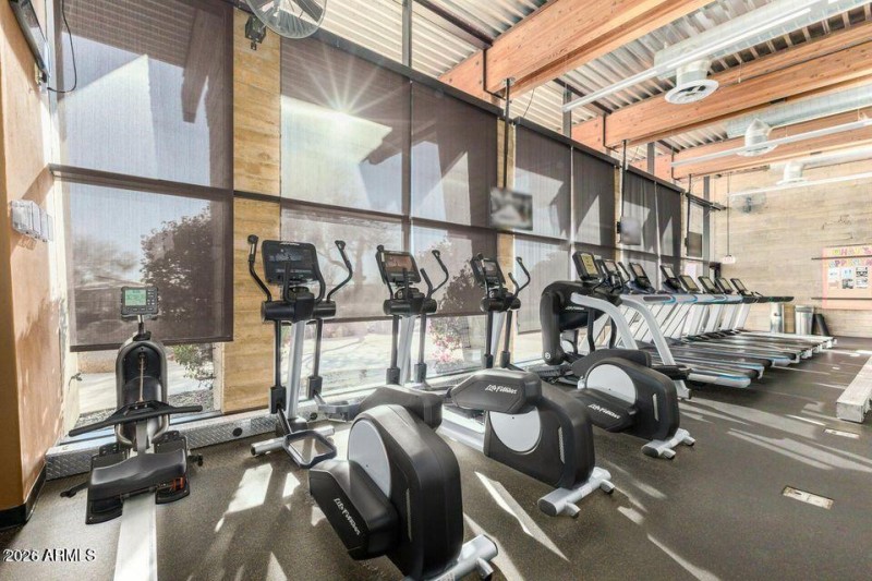 20260114184239819411000000-o