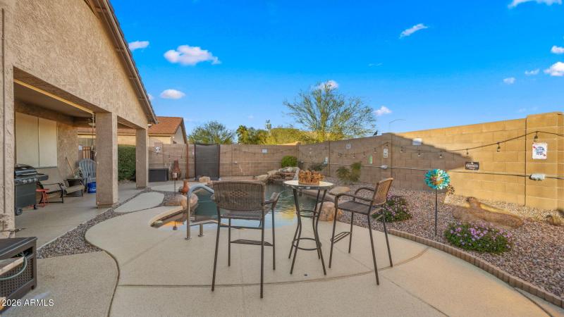 39-web-or-mls-Backyard7