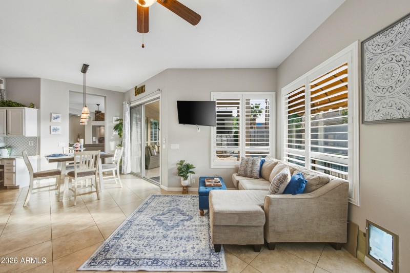 16635 S 12th - Family Room