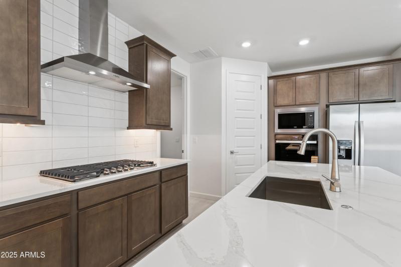 16-print-7377-w-buckhorn-trail-lot-1048