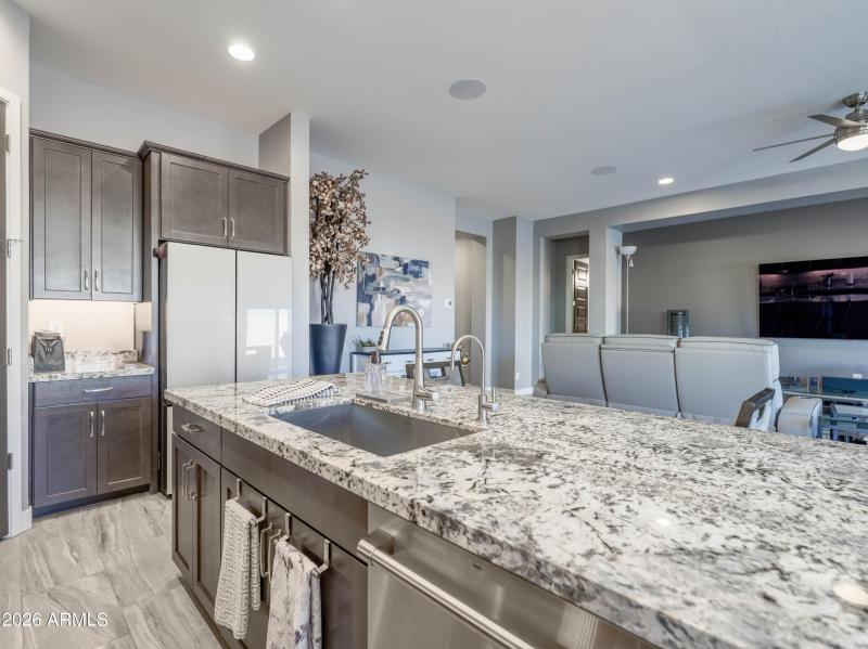 3768 E Cape Marigold Ln