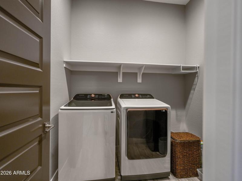 3768 E Cape Marigold Ln