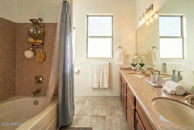 19-19_33010_N_53rd_Pl_Cave_Creek