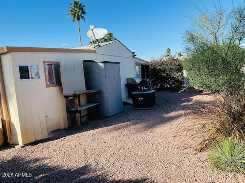 Back additional view