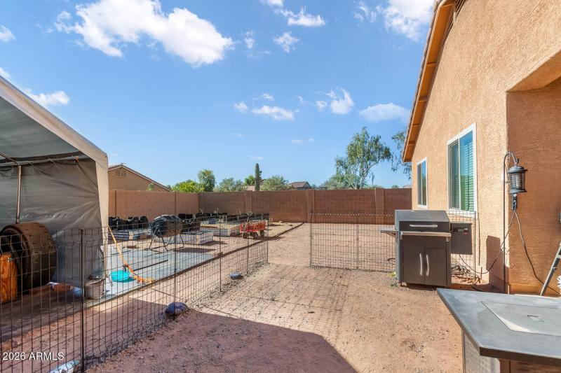 10567-E-Sunflower-Ln-MLS-23