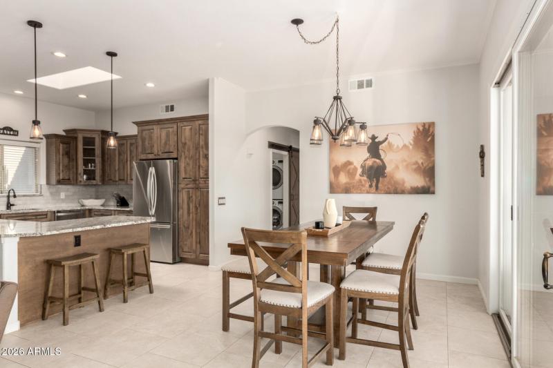 5F4ACFBA-E777-4087-827C-76CE21AF444A