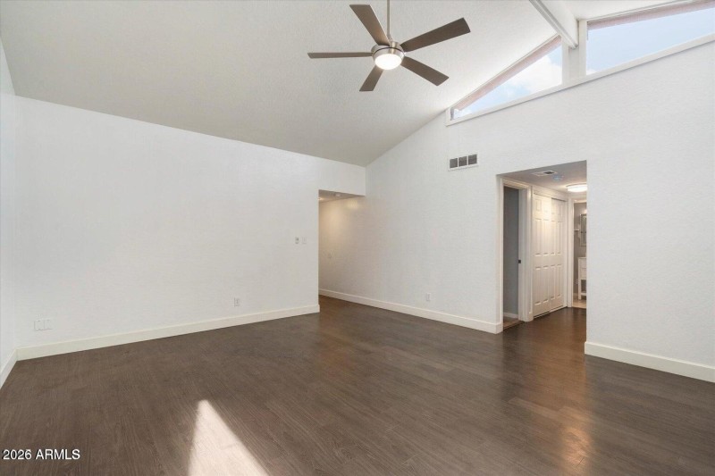 20251105041557036505000000-o