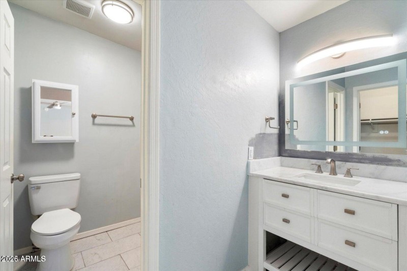 20251105041603077172000000-o