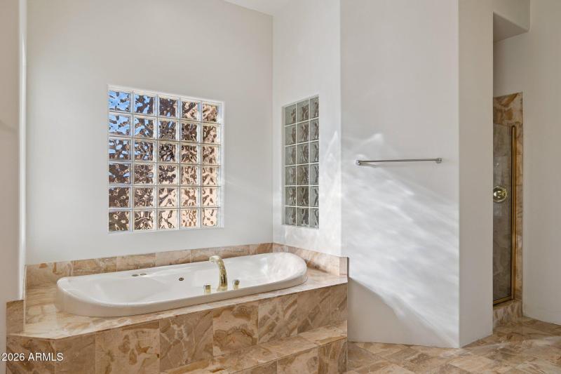 27-web-or-mls-9831-east-hidden-green-dri