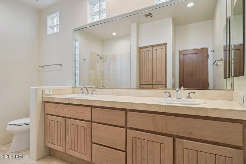 33-web-or-mls-9831-east-hidden-green-dri