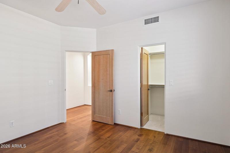 39-web-or-mls-9831-east-hidden-green-dri