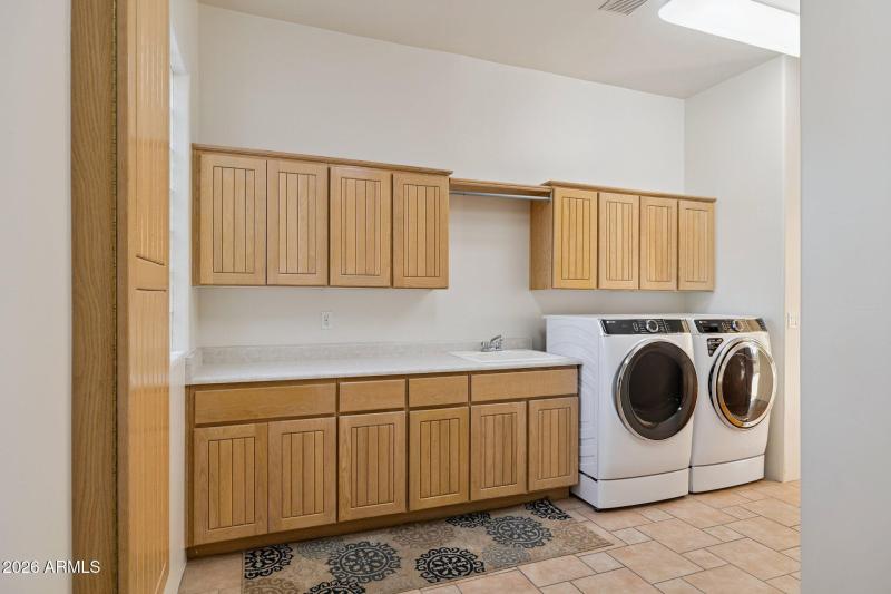 44-web-or-mls-9831-east-hidden-green-dri