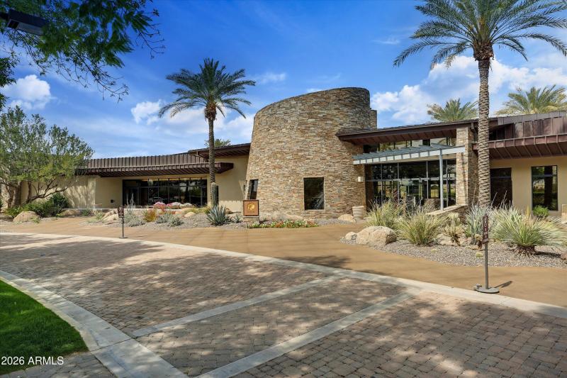 KIVA CLUB BUILDING ENTRANCE