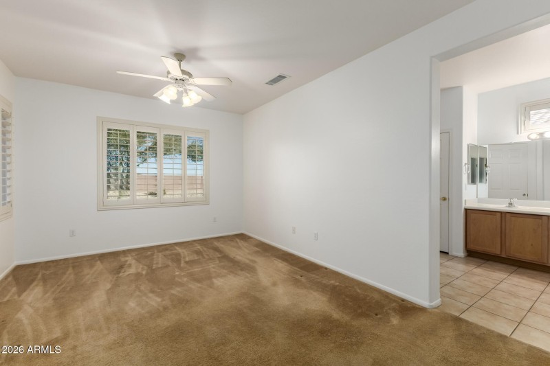 14 Circle Cliff