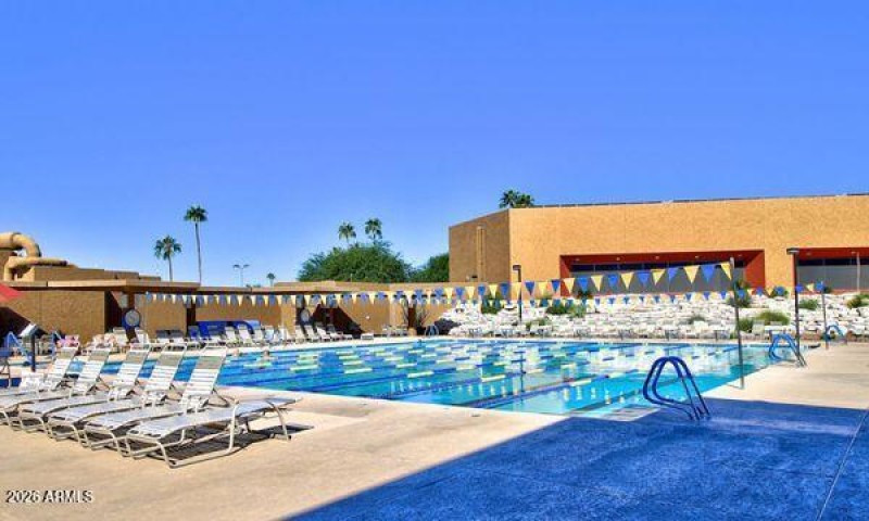 sun city pool