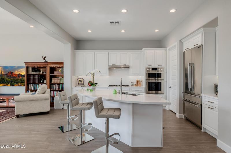 Kitchen island perfrct for entertaining