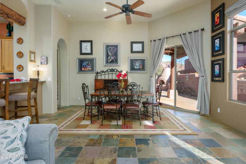 100 Rio Sinagua Dining Room