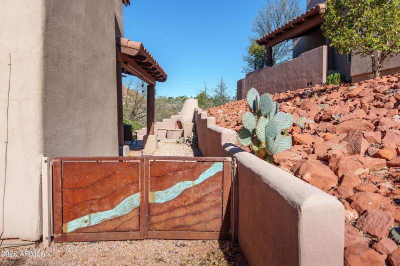 100 Rio Sinagua East Side of the House