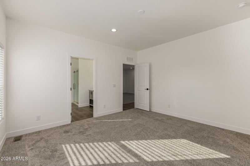 23059 W RANCHO LAREDO DR