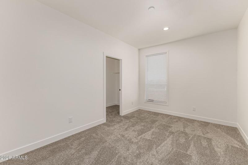 23059 W RANCHO LAREDO DR