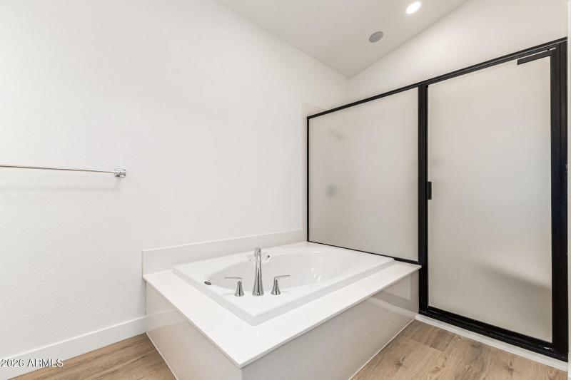 22 Primary Walk-in Shower