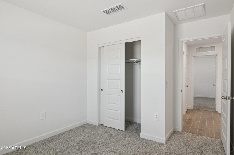 11-web-or-mls-6125-s-259th-dr-lot-23-rem