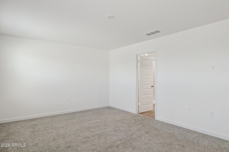 18-web-or-mls-6125-s-259th-dr-lot-23-rem