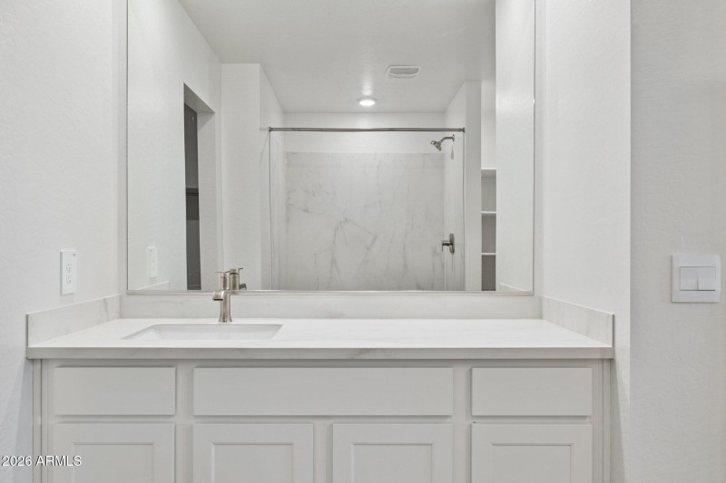 20-web-or-mls-6125-s-259th-dr-lot-23-rem