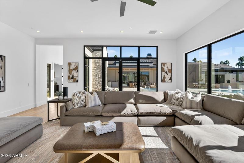 19-web-or-mls-DSC03414