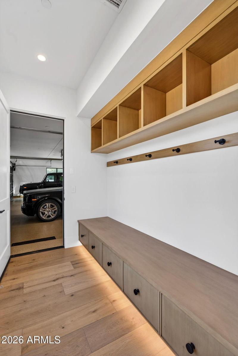 168-web-or-mls-DSC04264