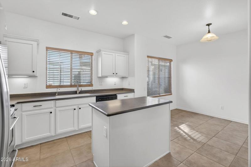 Kitchen + Breakfast Nook