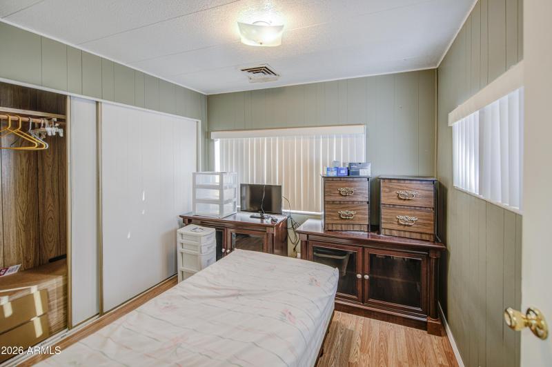 Bedrooom 2-pic 1 - Copy