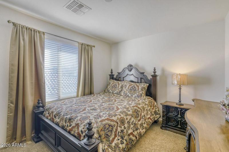 874 E Furness dr - Web Quality - 020 - 2