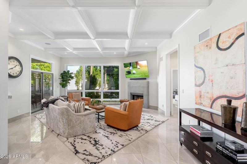 3120 E San Juan Ave - 03