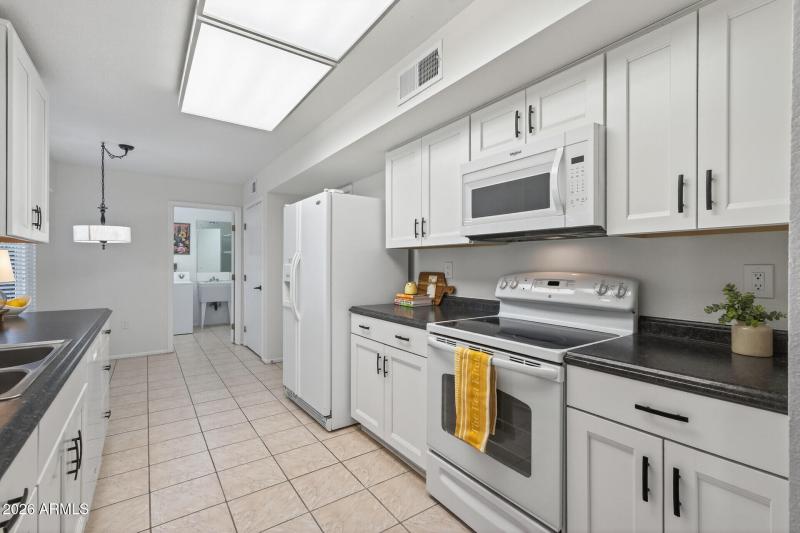 20_19614_N_Stardust_Blvd20_mls